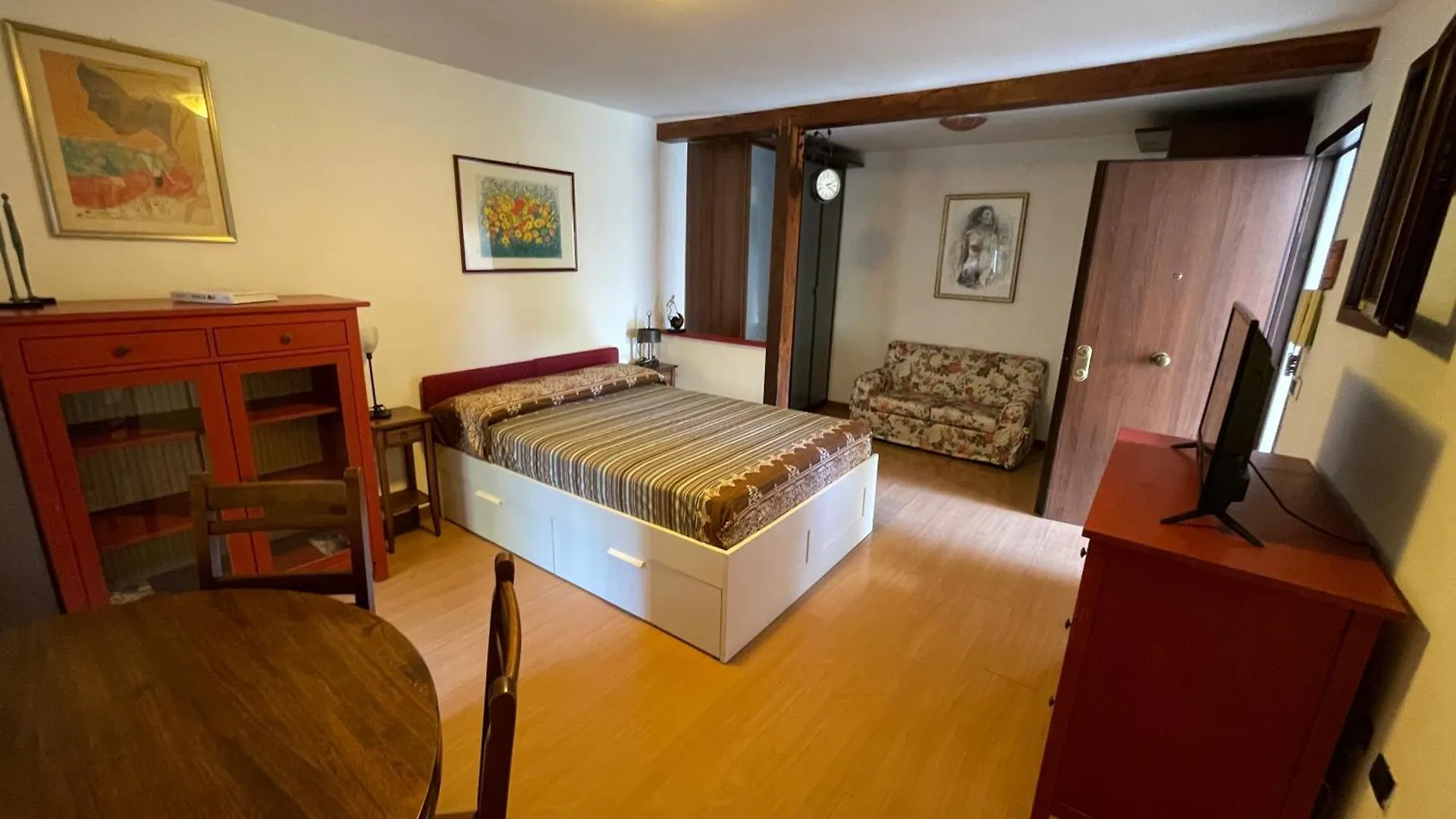 House With Private Garden Appartement Rome