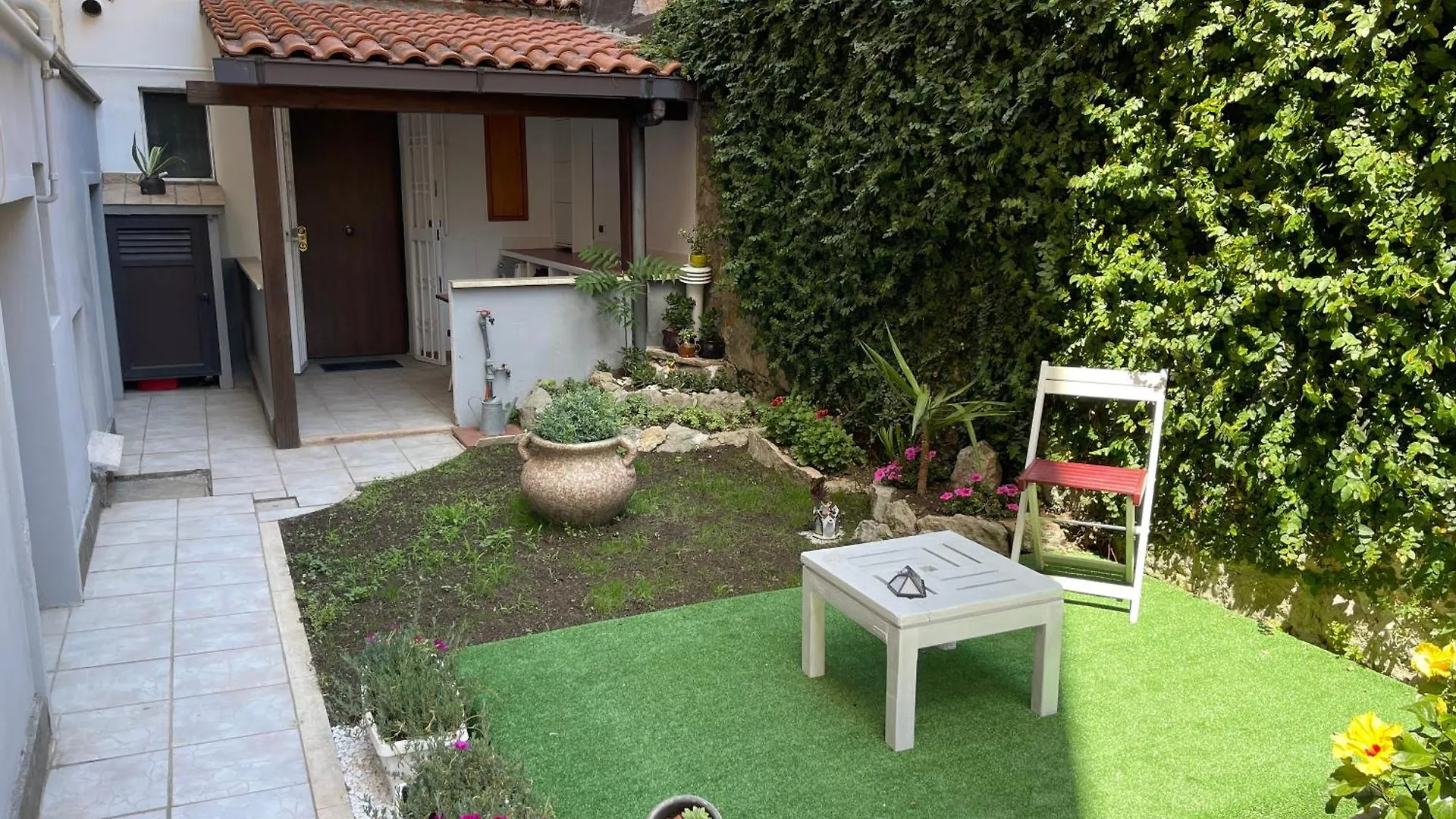 House With Private Garden Appartement Rome